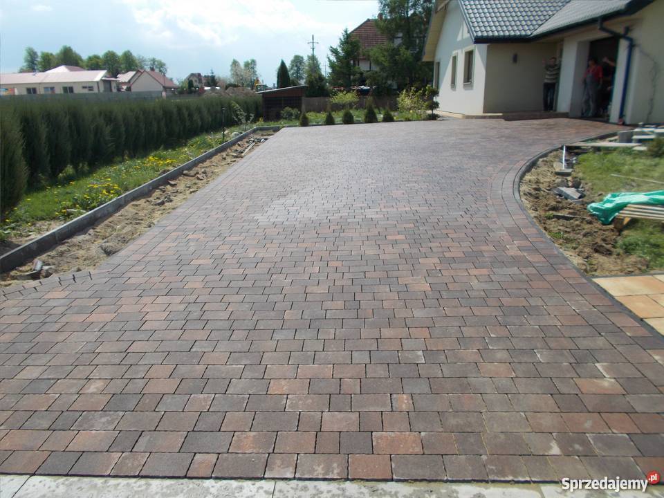 BRUKARSTWO LUBLIN 30Układanie kostki usługi budowlane