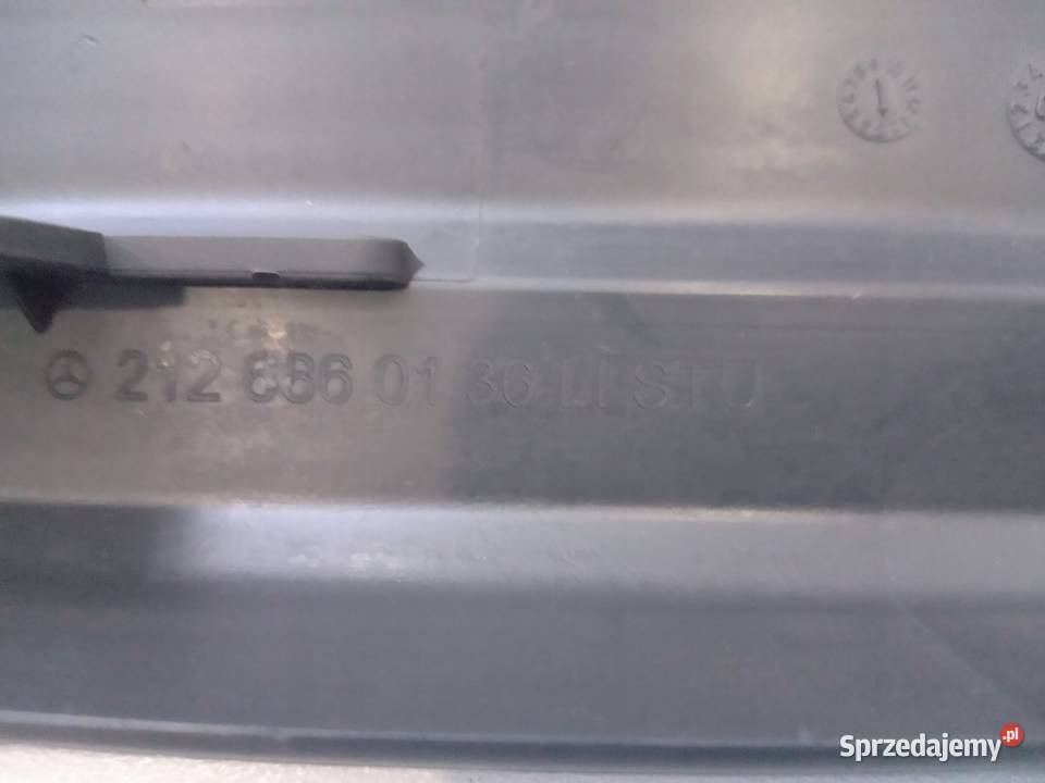 LISTWA OSŁONA PROGU LEWY PRZÓD MERCEDES E W212 osobowe Nowy Tomyśl