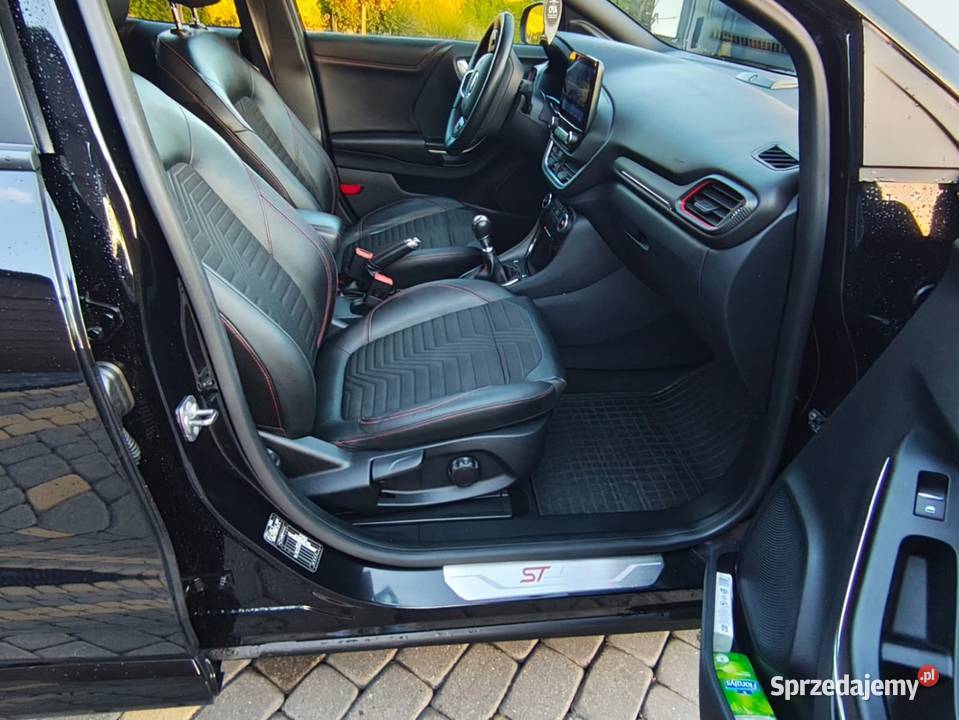 Ford Puma Fiesta ST Line X bezwypadkowe czarny Puma Przemyśl