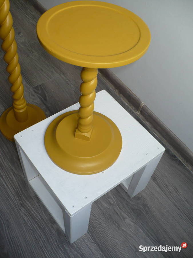 Kwietnik postument Lubin