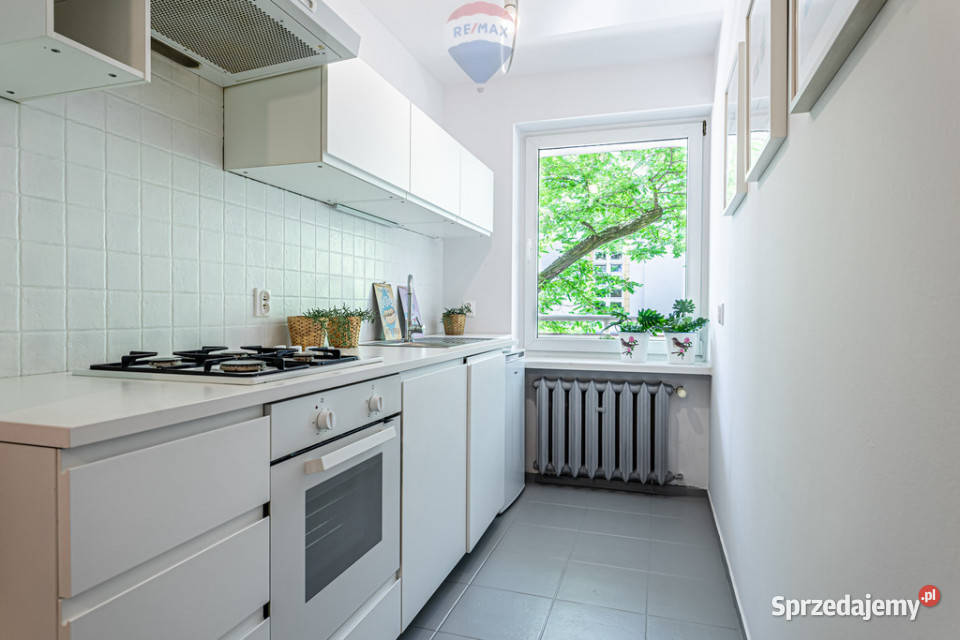 Wygodna kawalerka osobna kuchnia duży balkon Poznań sprzedam