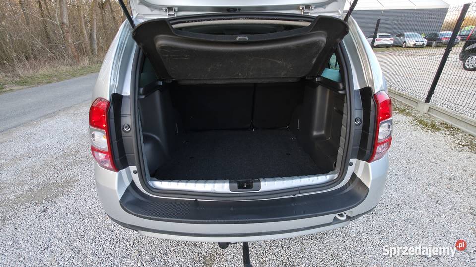 DACIA DUSTERNAWIGACJA KLima ALU OpłaconaRAtY 225000km sprzedam