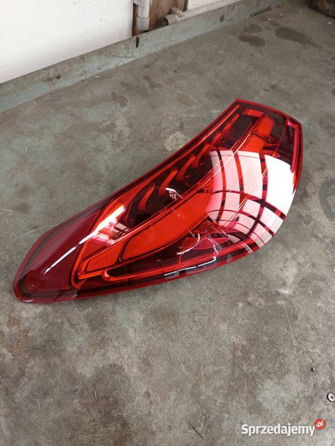 Lampa tylna lewa Mercedes w 206 sedan Lampy tylne Rzeszów
