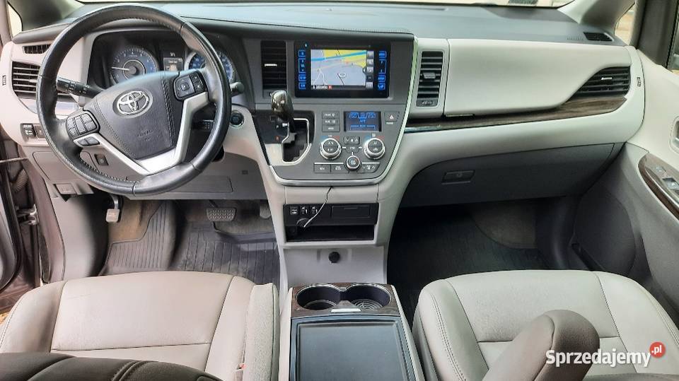 Toyota SIENNA 35300 7osób 92tkm Skóra Navi Jaśkowice sprzedam