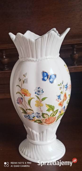Wazon z motylkami Aynsley
Cottage Garden Made in Porcelana i szkło Gdańsk