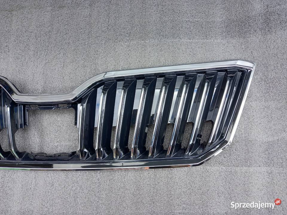 Skoda SuperB III Grill atrapa Bukownica