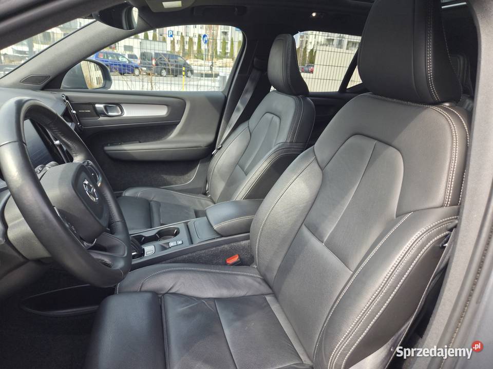 Volvo XC 40 T5 AWD Geartronic Momentum Pro Warszawa
