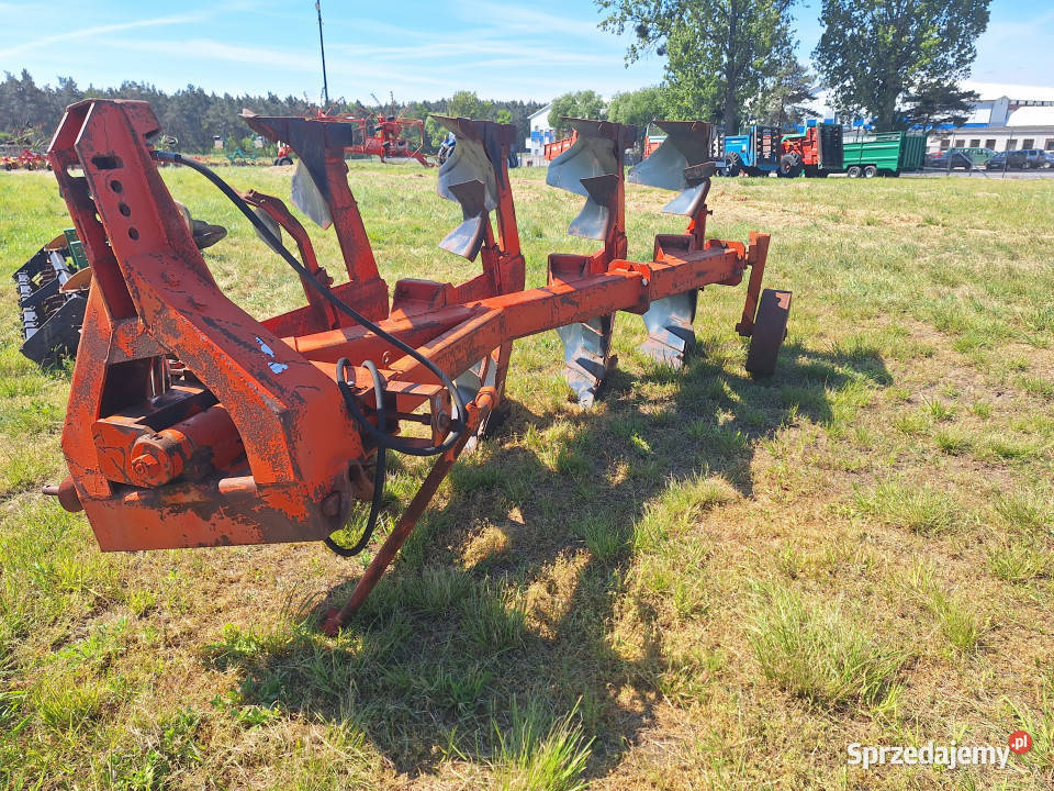 Pług obrotowy NAUD 49600 RN02 Szlachcin