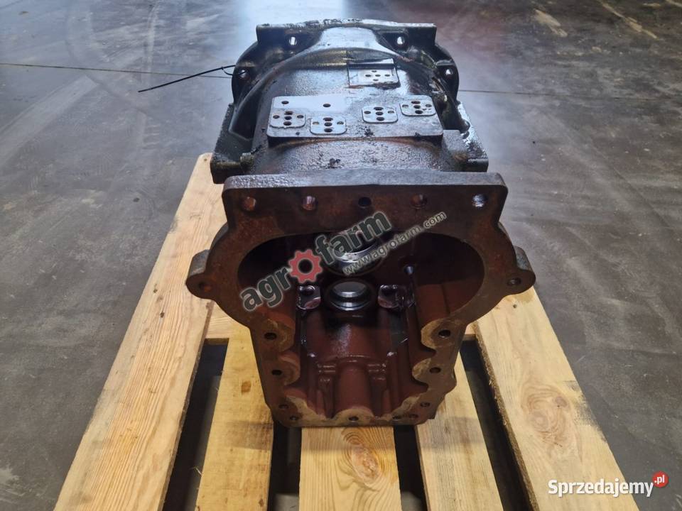 Obudowa skrzyni biegów Case Luxxum 120 110 100