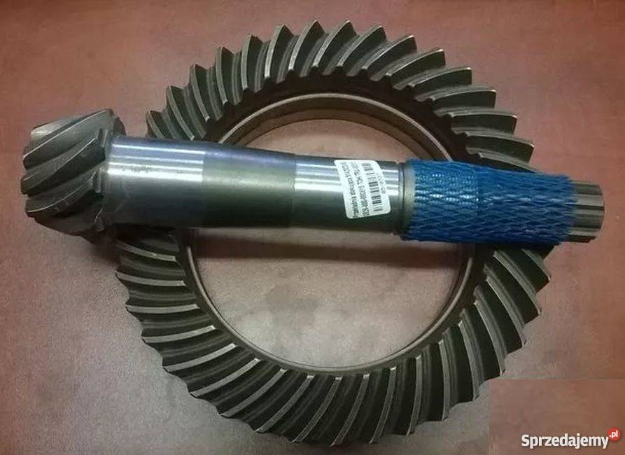 Atak kół 9x39 przedni most Holland TD 8090 CASE Zbuczyn