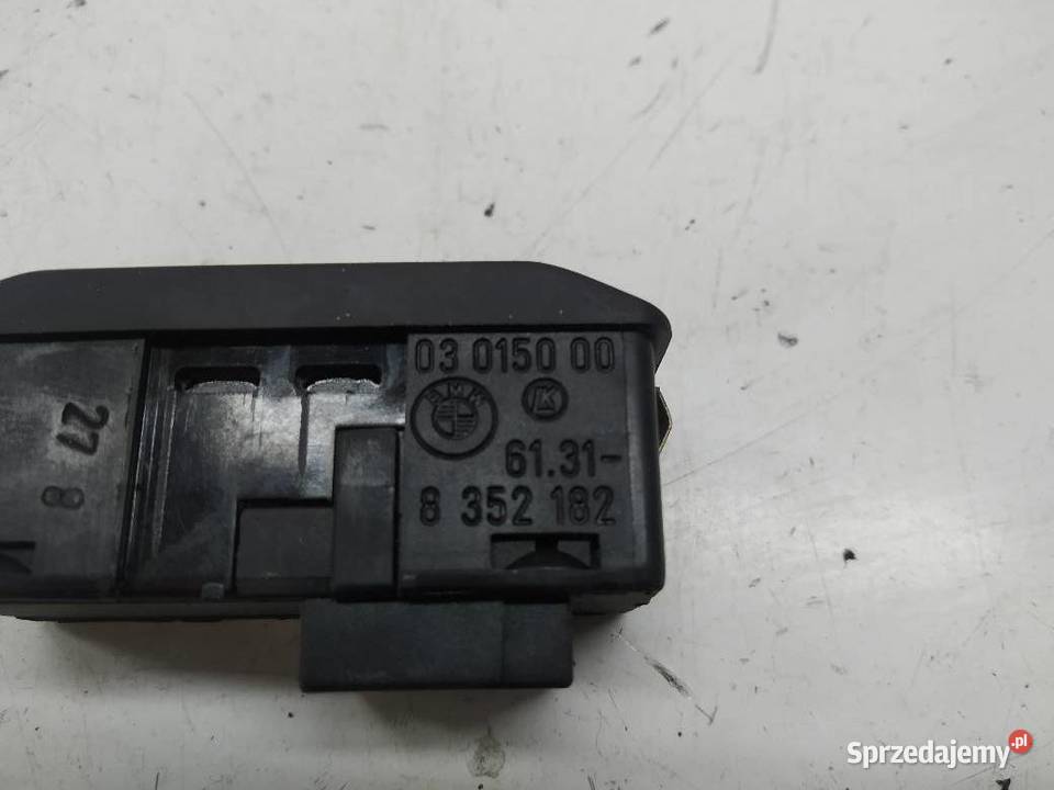 PRZEŁĄCZNIK SZYB 8352182 Bmw Seria 5 IV E39 20 B