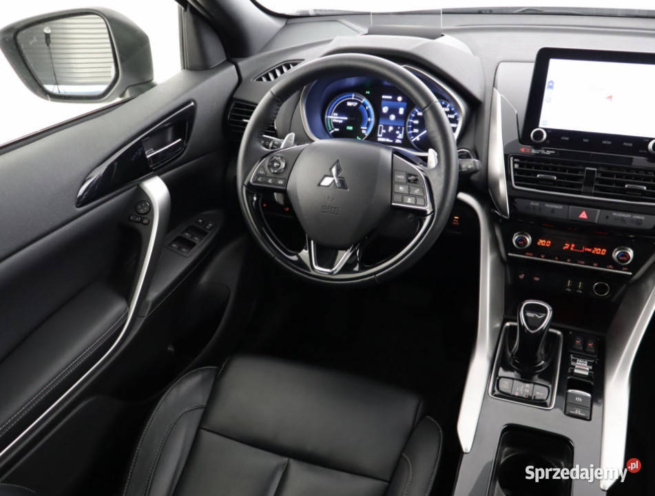 Mitsubishi Eclipse Cross PluginHybrid Rok produkcji 2021