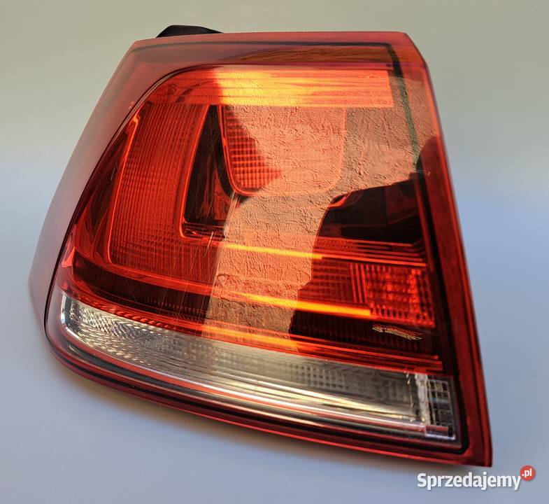 Lampa Tylna Lewa VW Golf VII 7 Hatchback Valeo Mielęcin