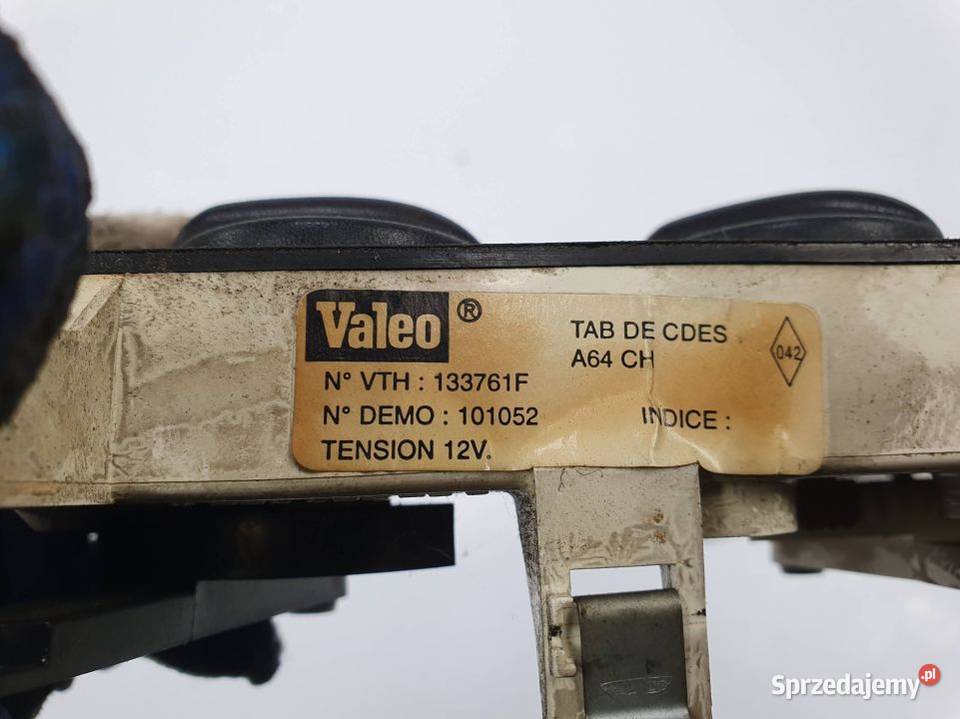 PANEL KLIMATYZACJI RENAULT MASTER II 133761F