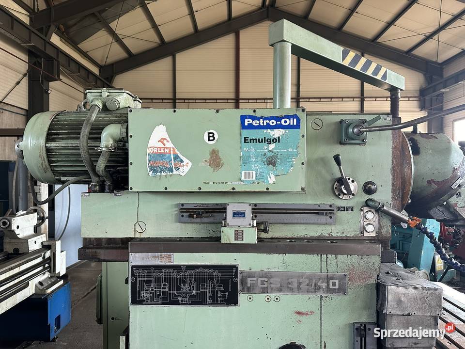 Frezarka TOS FGS 3240 FWA FWD FU FSS FNK