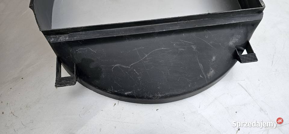 Osłona wentylatora mercedes w202 2025051455 Zbąszyń