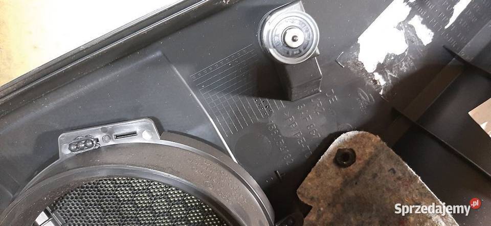 Boczek tapicerka drzwi VW Passat B7 Lewy tył Włoszczowa
