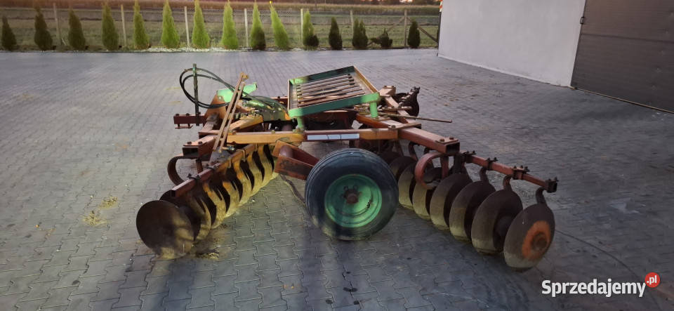 Brona talerzowa KVERNELAND 4 m łódzkie Łosieniec