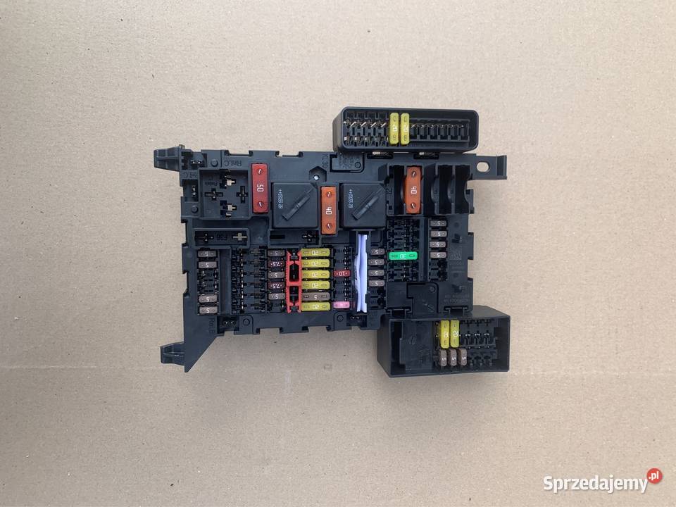 Skrzynka bezpieczników 9270354 mini cooper f55 Układ elektryczny