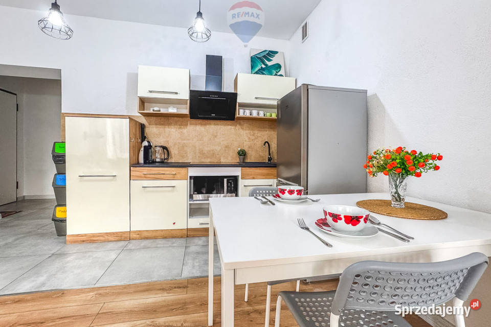 25 m z parkingiem Centrum Umeblowane 25.83m2 Łódź