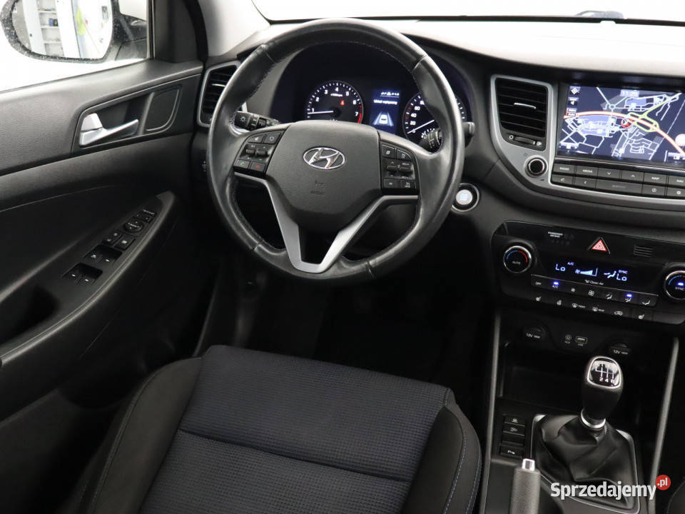 Hyundai Tucson 16 TGDI czujnik parkowania Bielany Wrocławskie