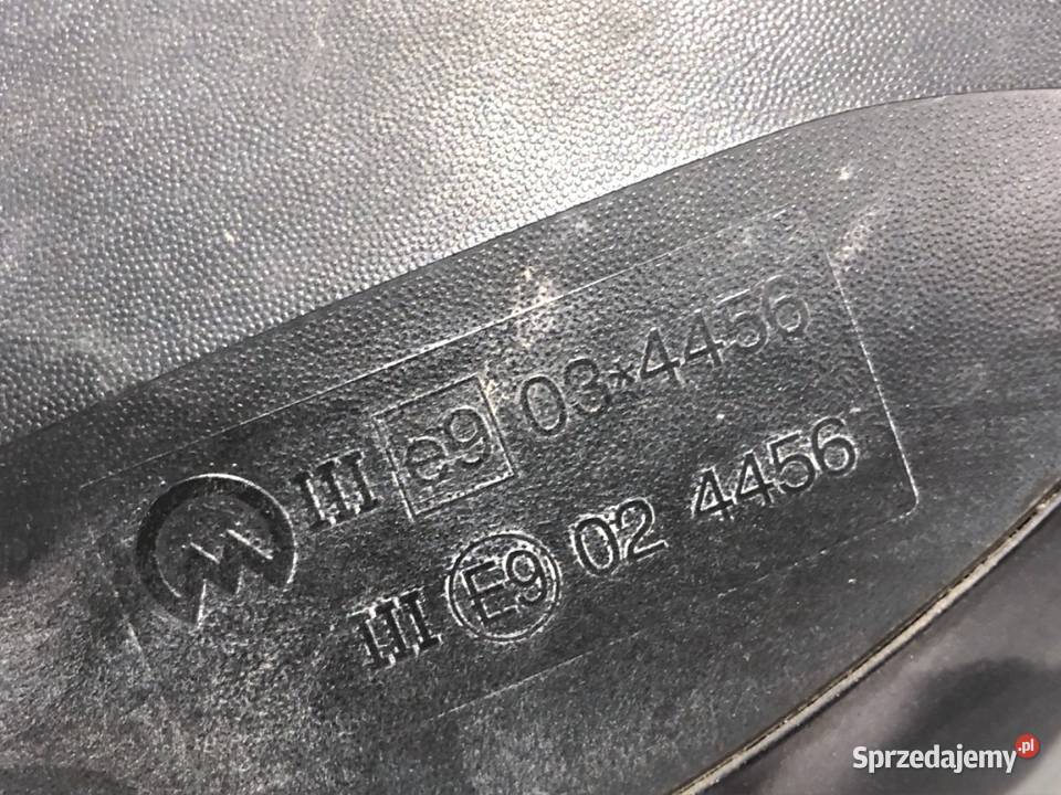 LUSTERKO PRAWY SEAT EXEO SedanLimuzyna 0813 osobowe