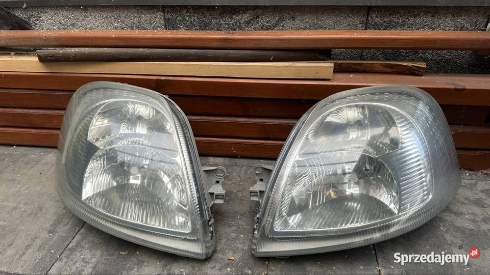Lampy przód przednie Renault Master II 2 komplet Dębica
