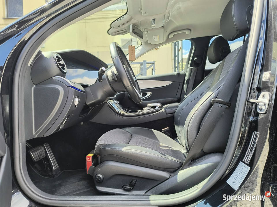 Mercedes E 220 Radar HeadUp Bezwypadkowy 4Matic