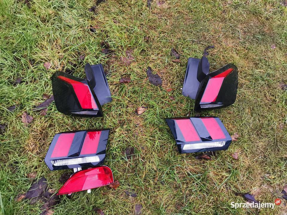 Lampy tylne Peugeot 3008 II 20162020 2 w klapkę Krotoszyn