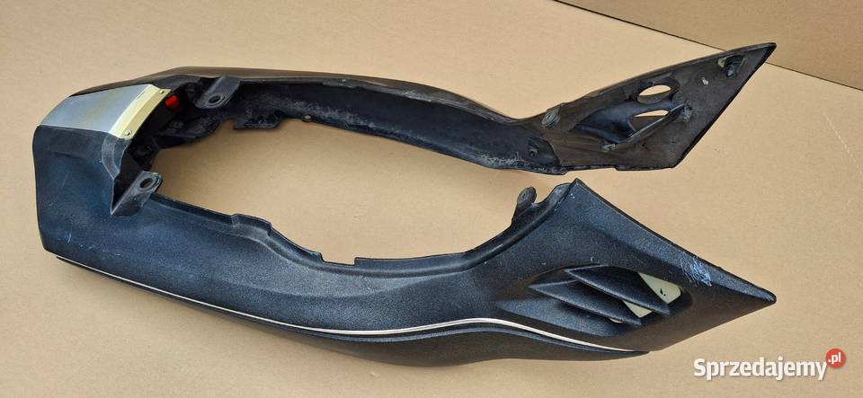 SUZUKI RF900 OGON ZADUPEK LEWY PRAWY OWIEWKA Bieleń