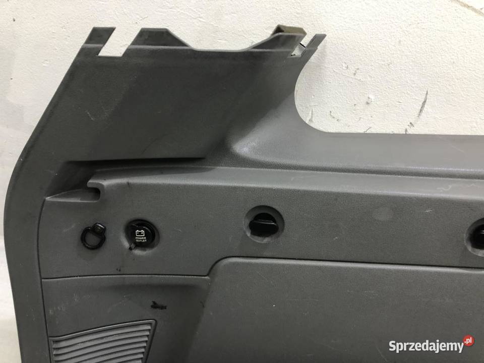 BOCZEK BAGAŻNIKA LEWY JEEP GRAND CHEROKEE WK