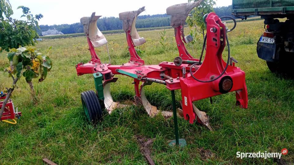Sprzedam pług 3 skibowy obrotowy Agromasz sprzedam
