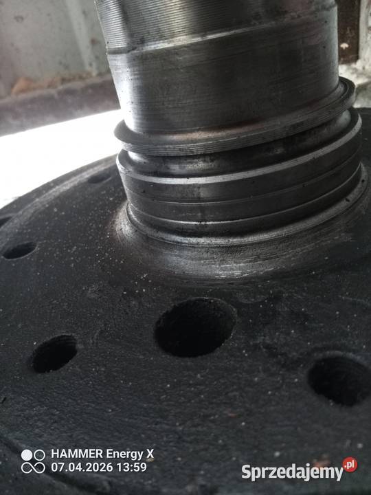 Wał koła c 385 łódzkie Sieradz sprzedam