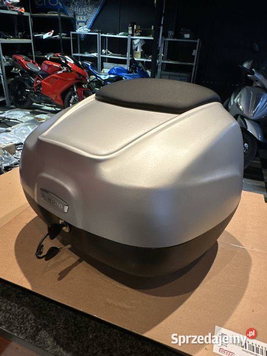 Kufer Centralny Piaggio Medley Nowy Model Części i akcesoria motocyklowe Poznań