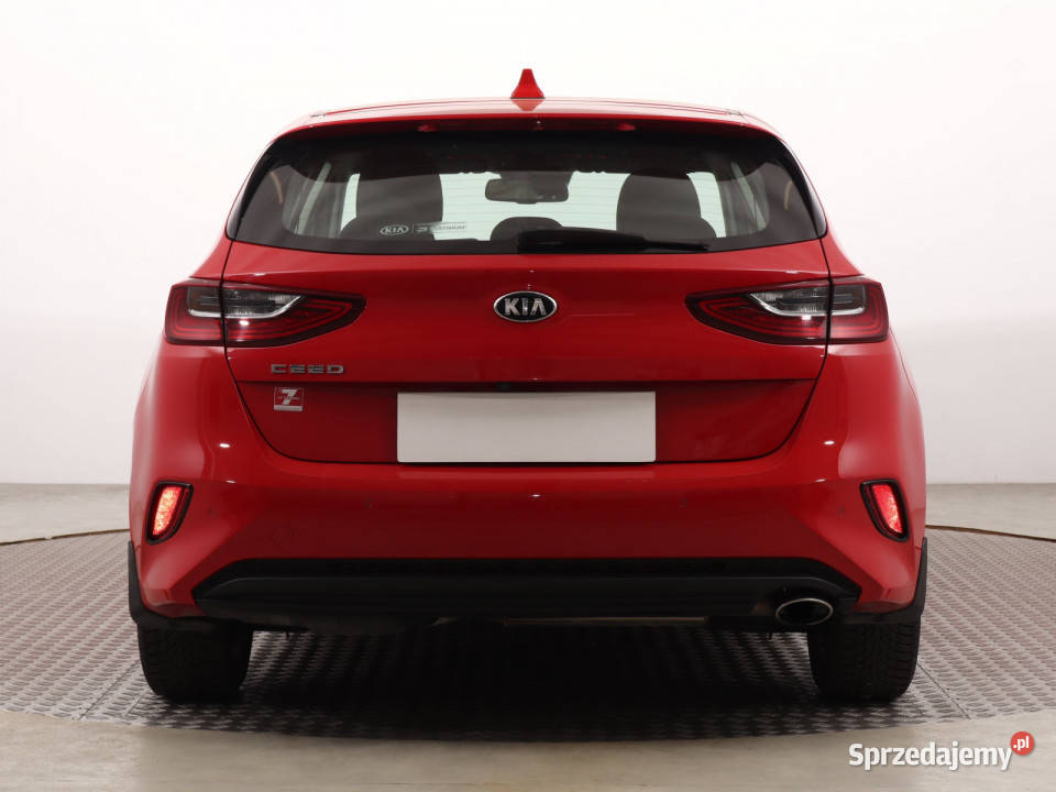 Kia Ceed 16 CRDi czerwony Cee'd