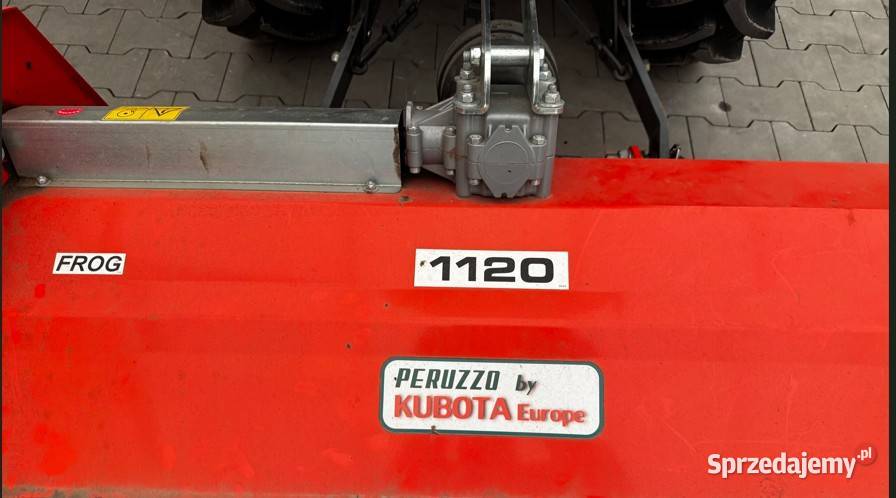 TRAKTOR KUBOTA B1241DF z KABINĄ ładowaczem