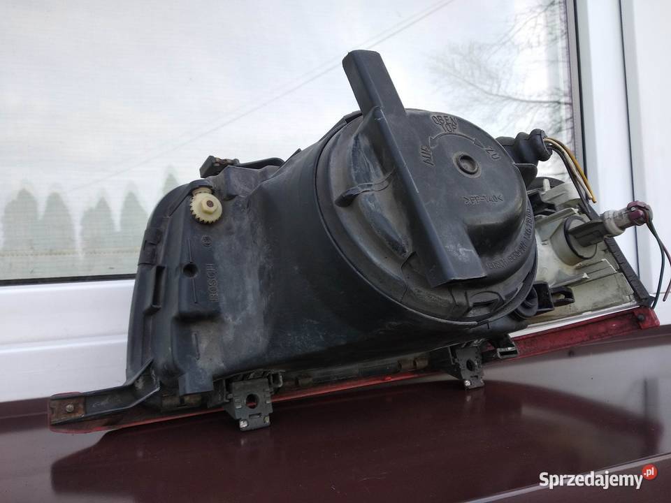 Audi 80 B4 lampa przednia prawa kierunkowskaz