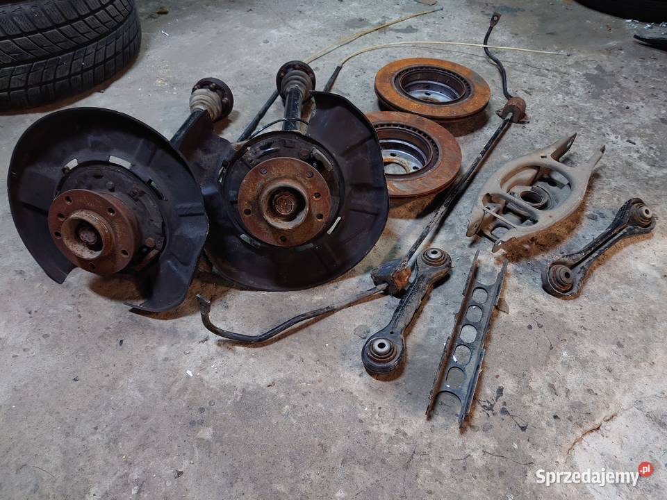 BMW E90 półosie zwrotnice czujniki linki tarcze Warszawa sprzedam