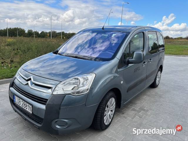 CITROEN Berlingo 16 HDI 7osobowy Ciecierzyn