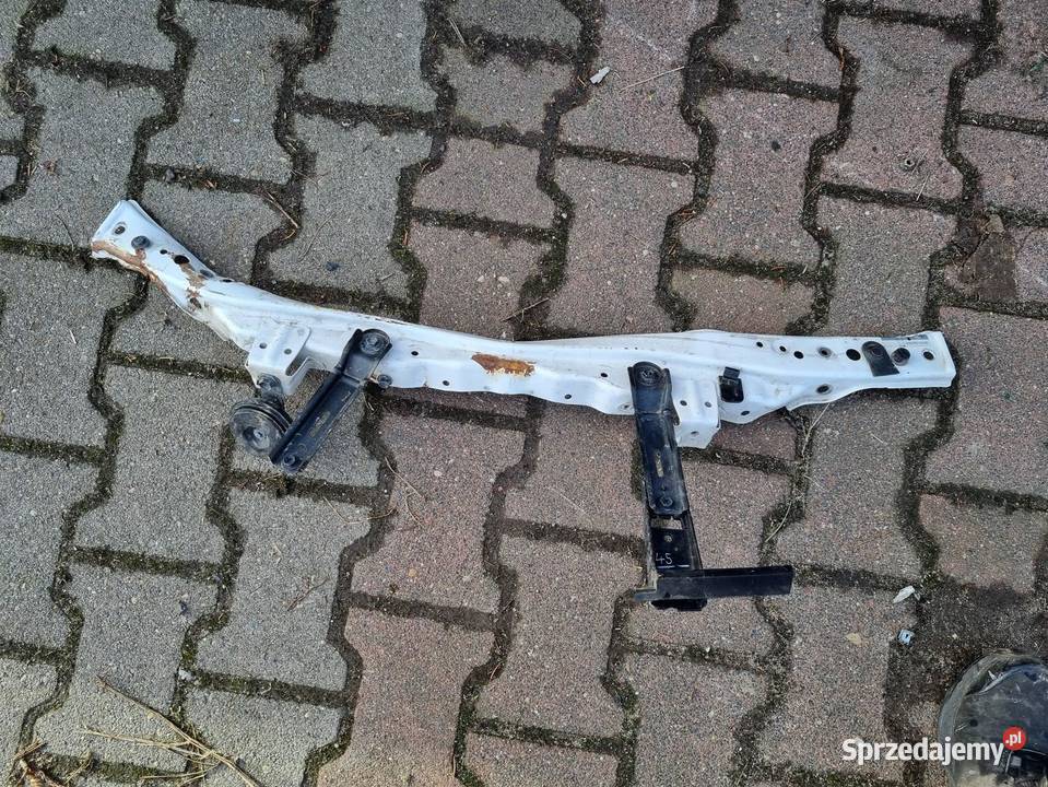 PAS PRZEDNI WZMOCNIENIE GÓRNE TOYOTA HILUX VIII