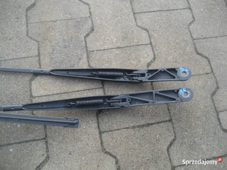 vw passat b6 0510r ramiona wycieraczek przód Części samochodowe Rakoniewice