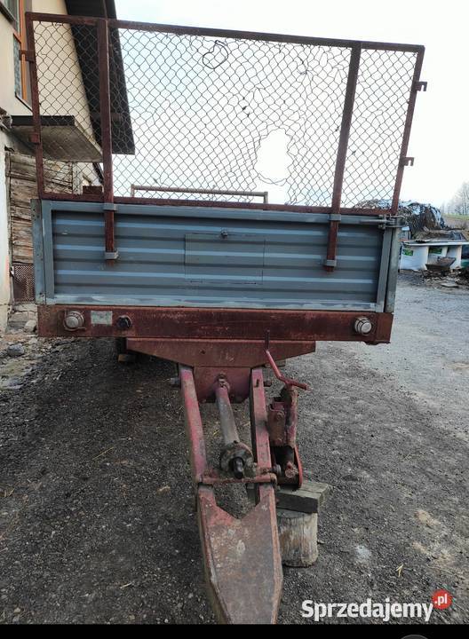 Sprzedam rozrzutnik nieuszkodzony Do hodowli zwierząt Książ Wielki