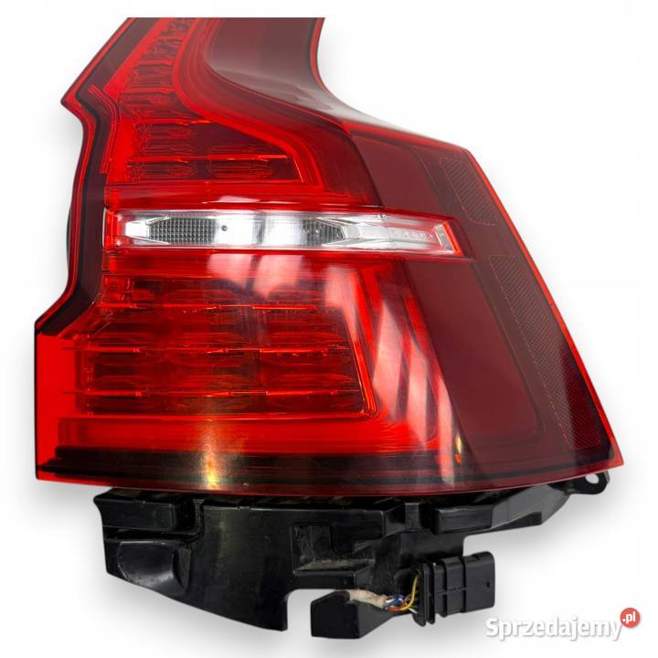 LAMPA PRAWA Volvo V60 II 20182022 tylna tylnia Chełm sprzedam