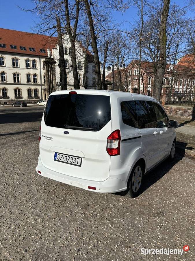 Ford Tourneo Courier 2021 15 diesel stan Zabrze