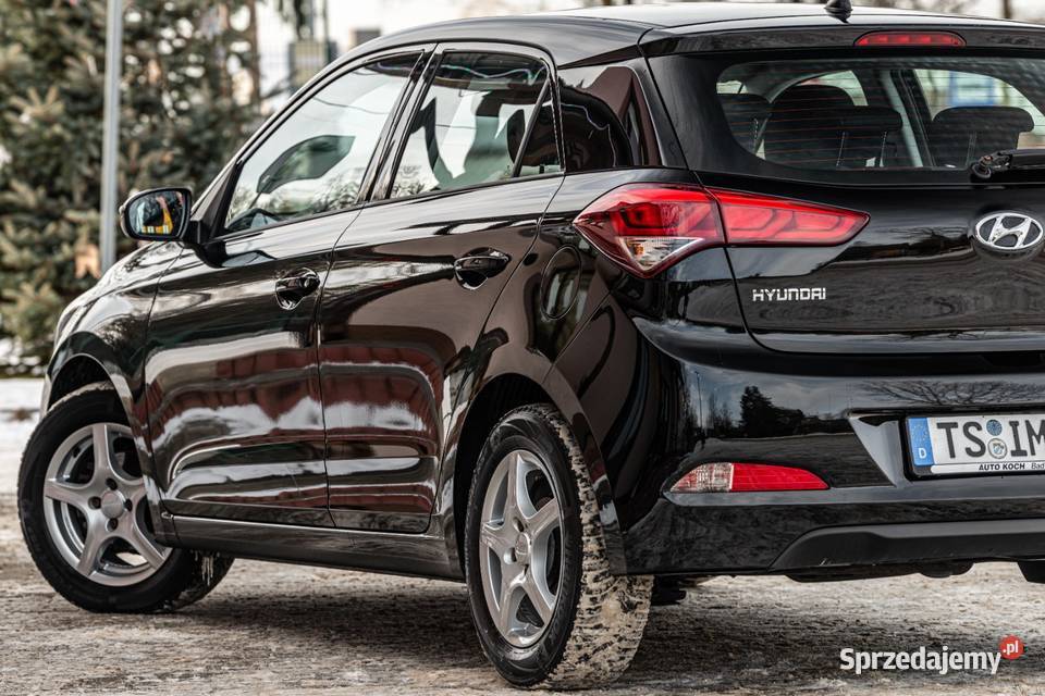 HYUNDAI I20 2017r Zalesie sprzedam