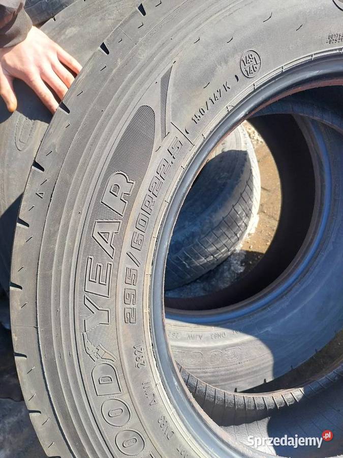 Opony 29560r225 pomorskie Przodkowo sprzedam
