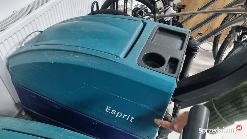 Profesjonalna szorowarka maszyna sprzątająca Kielce