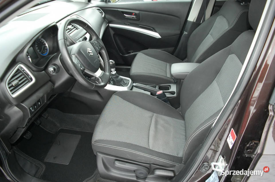 Suzuki SX4 SCross Hatchback Dębica