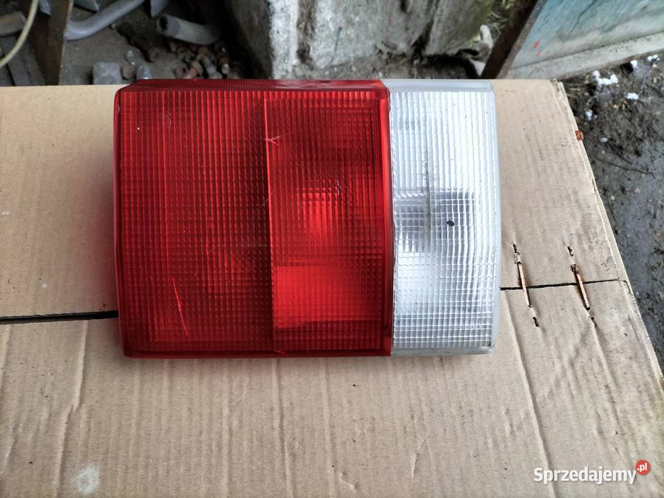 LAMPA TYŁ TYLNA LEWA Audi 80 LEFT 893945093G lubelskie sprzedam