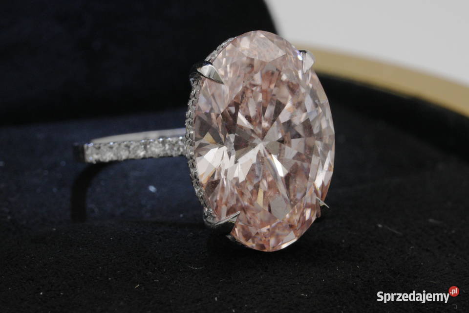 Ekskluzywny pierścionek damski 18karatowe białe zachodniopomorskie Szczecin sprzedam